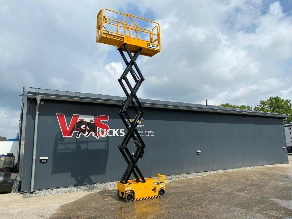 Scissor Lifts